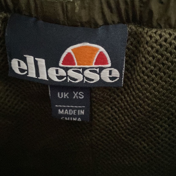 (BN44) Ellesse high shine shorts in khaki , Size XS, NWOT - Picture 7 of 11